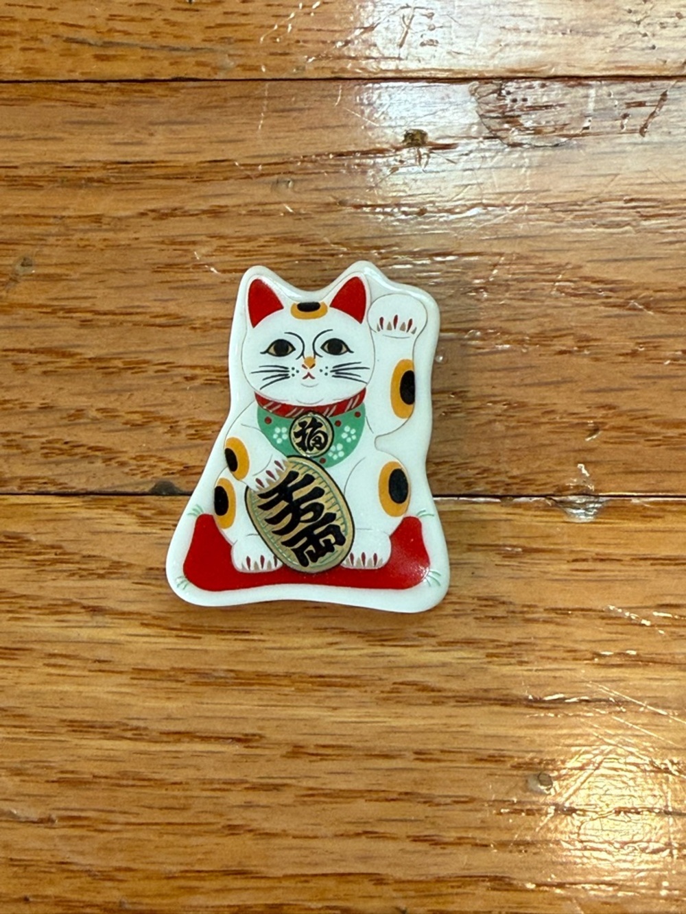 Miniature Kotobuki Japan Ceramic Cat Tile  White & Red Maneki Neko Lucky Cat
